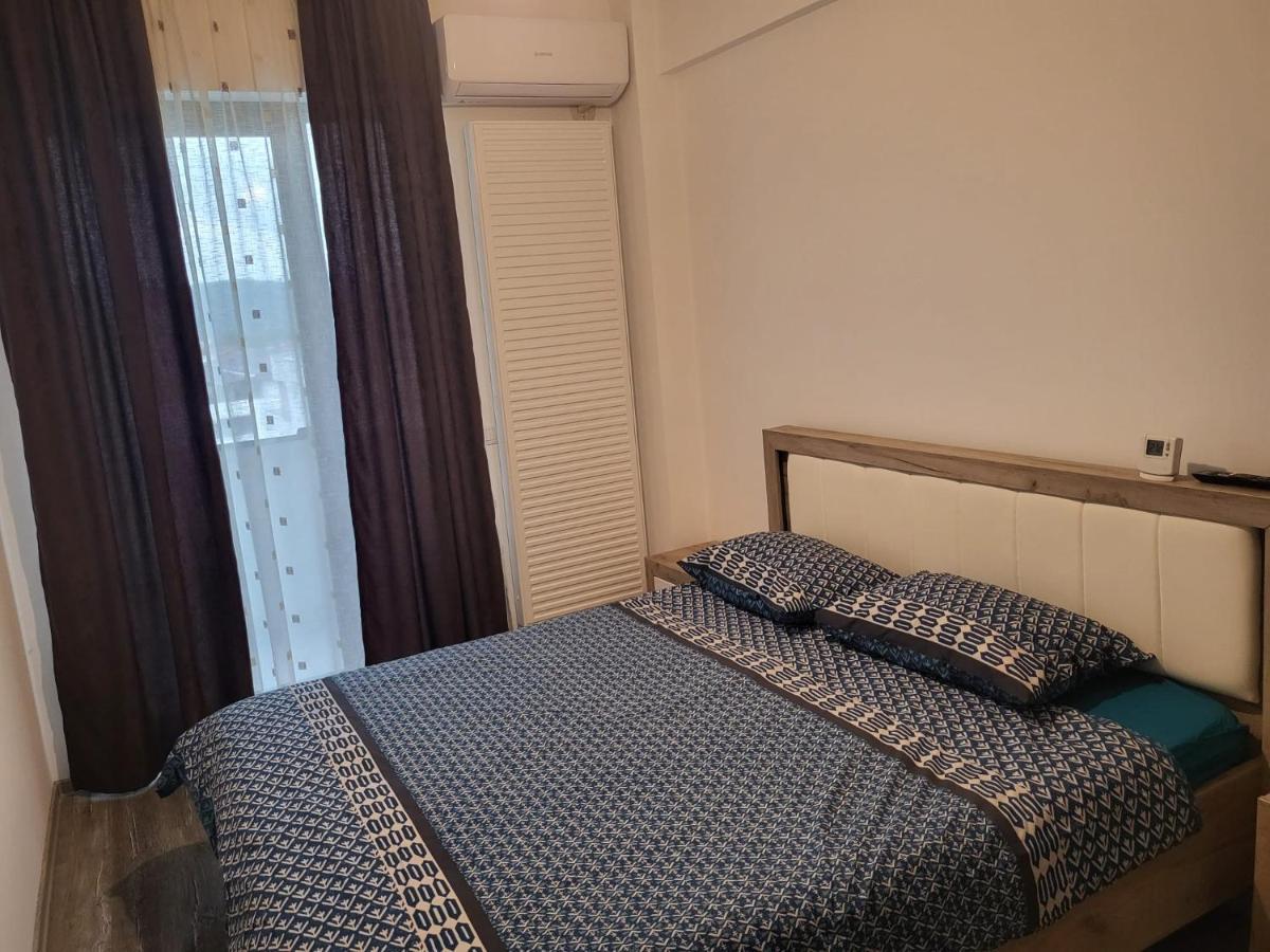 Apartament Dem Radulescu Appartement Râmnicu Vâlcea Buitenkant foto